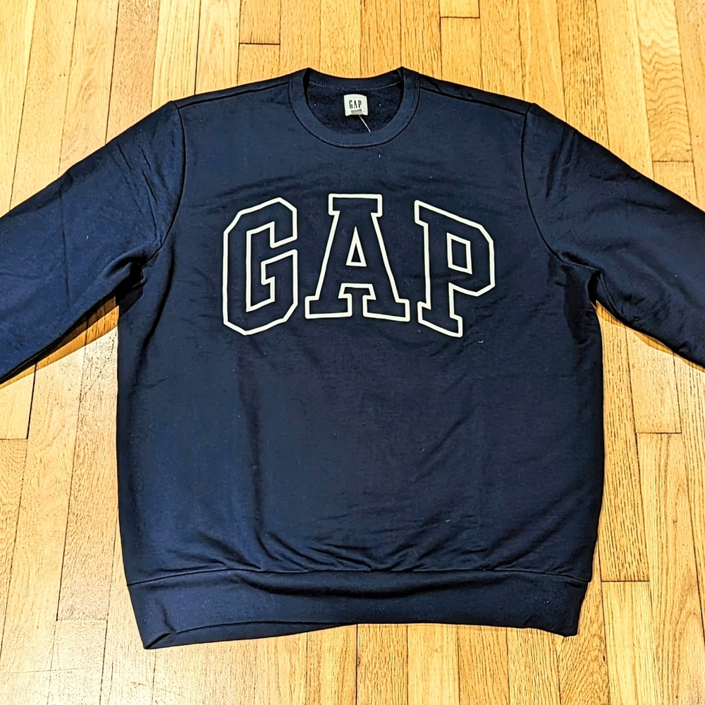 BRAND NEW,! GAP Navy blue sweatshirt, Size XL